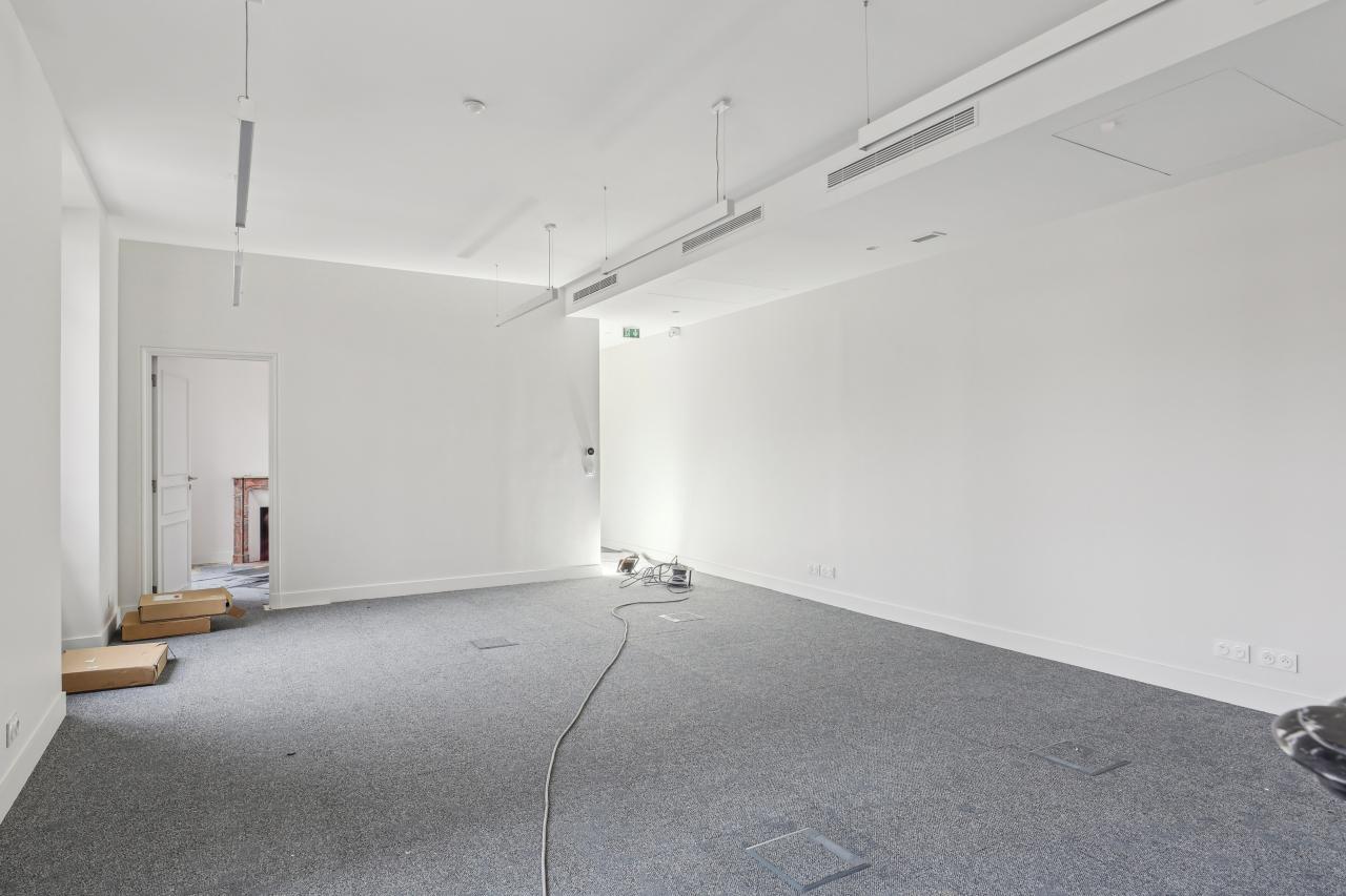 Bureau Paris 169m² Location bureau Paris OLBUR2426194 6